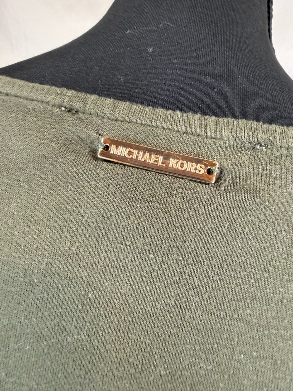 Michael Kors Olive Green Layered V-Neck Sleeveless Blouse 💚 - Picture 7 of 7